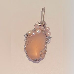 Vintage rose quartz pendant